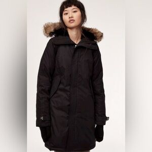 Aritzia Tna Avoriaz Parka Jacket Black